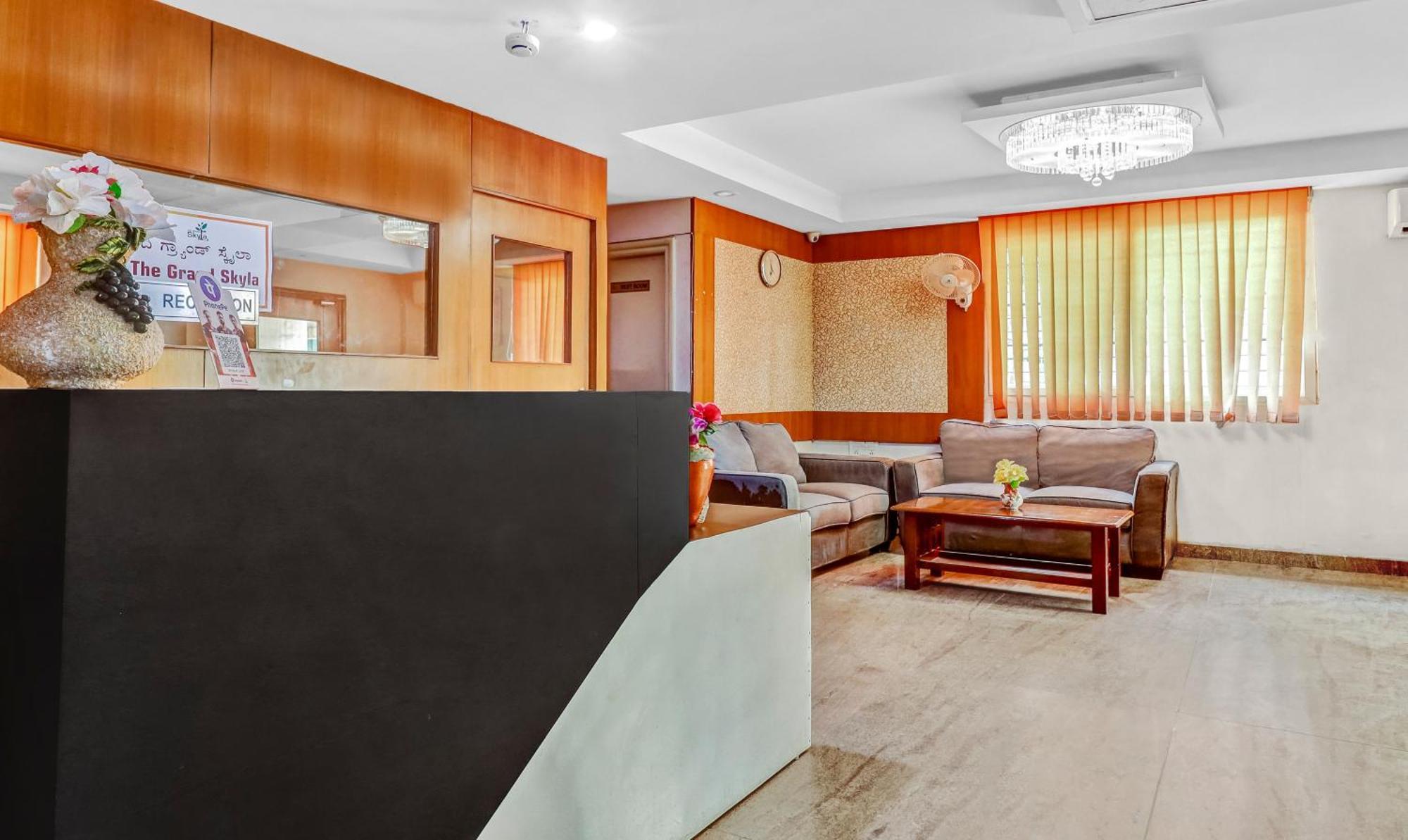 Treebo The Grand Skyla Marathahalli Bangalore Bagian luar foto